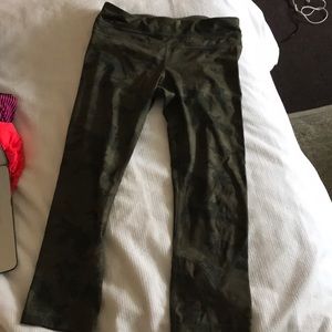 Camo lululemon leggings
